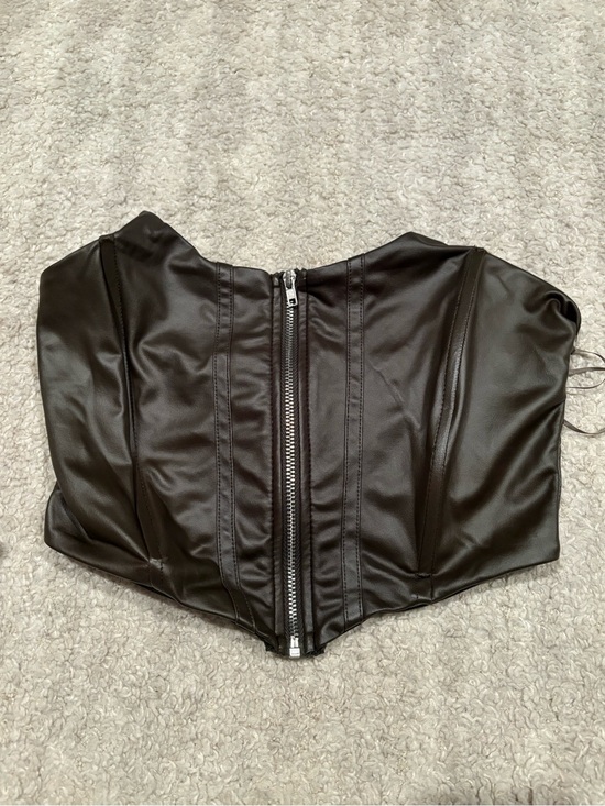 Tops - Fashion nova corset